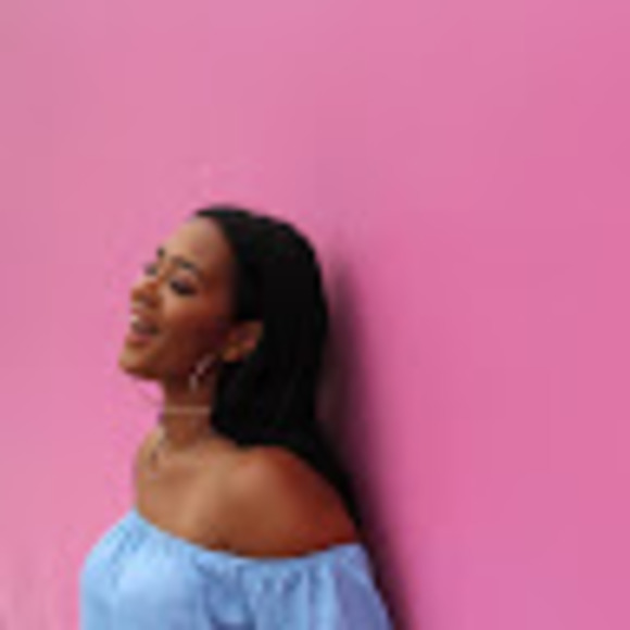 Meet your Posher, Sequoia - Picture 1 of 1